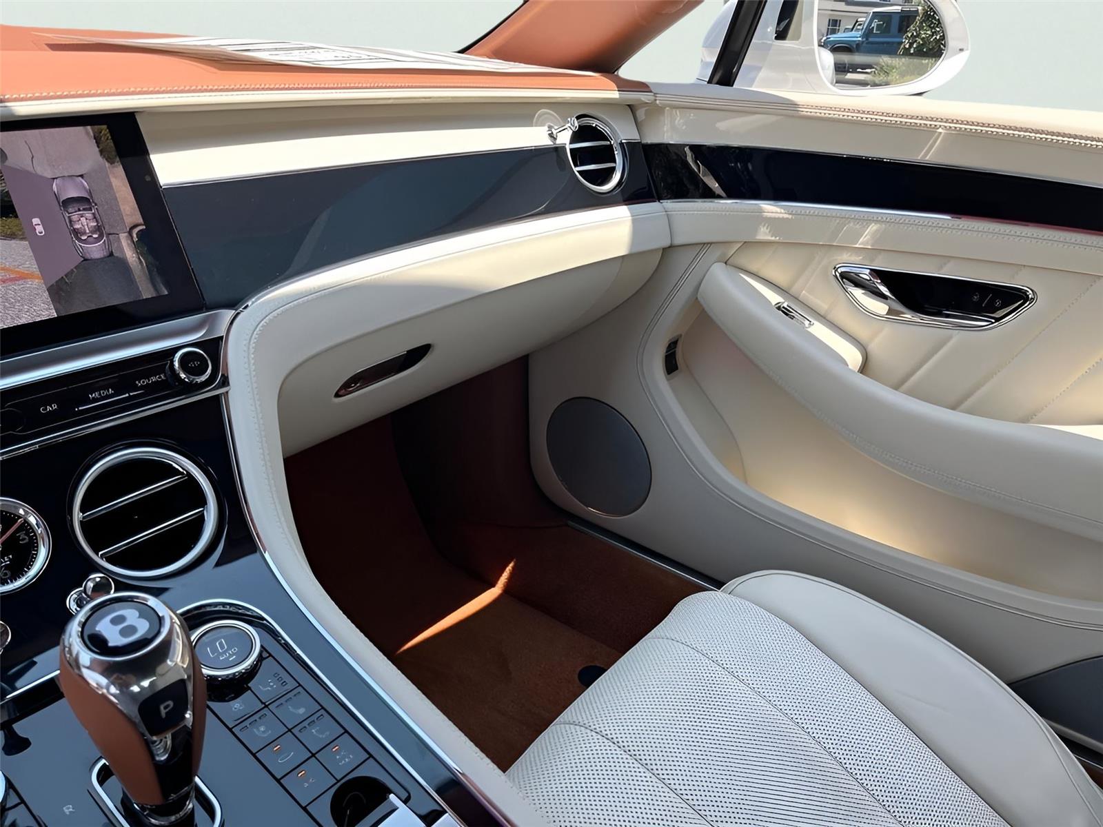 2024 Bentley Continental GT Mulliner V8 photo 21