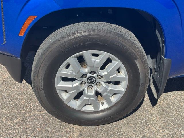 2024 Nissan Frontier SV photo 10