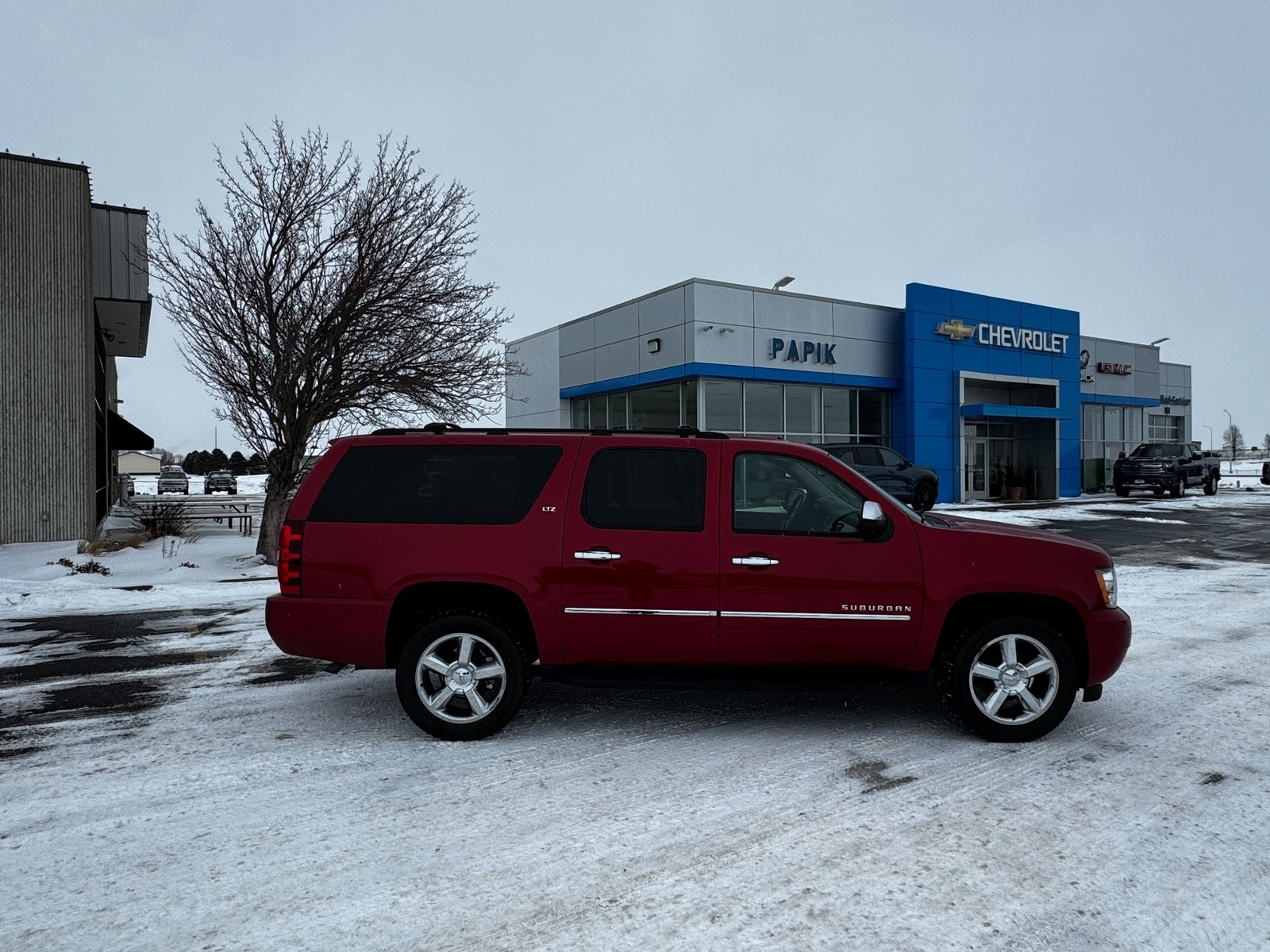 2013 Chevrolet Suburban LTZ's photo