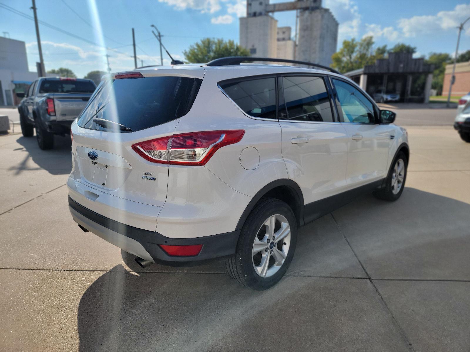 2014 Ford Escape SE photo 7