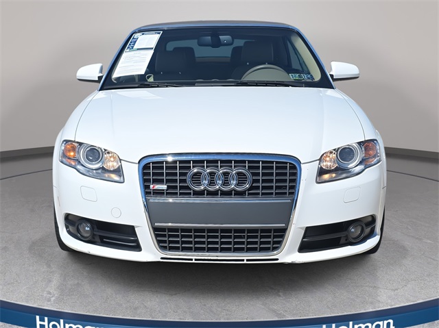 2009 Audi A4 2.0T Cabriolet Quattro photo 2