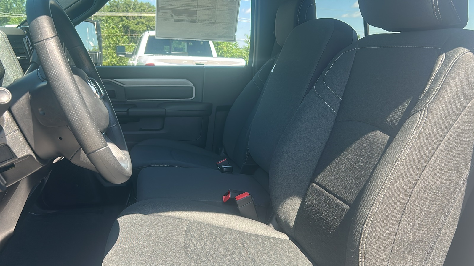 2026 Ram 3500 Tradesman photo 30