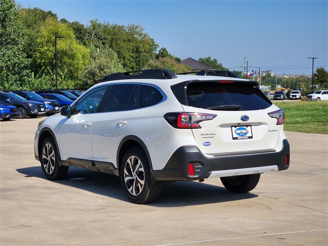 2020 Subaru Outback Limited photo 3