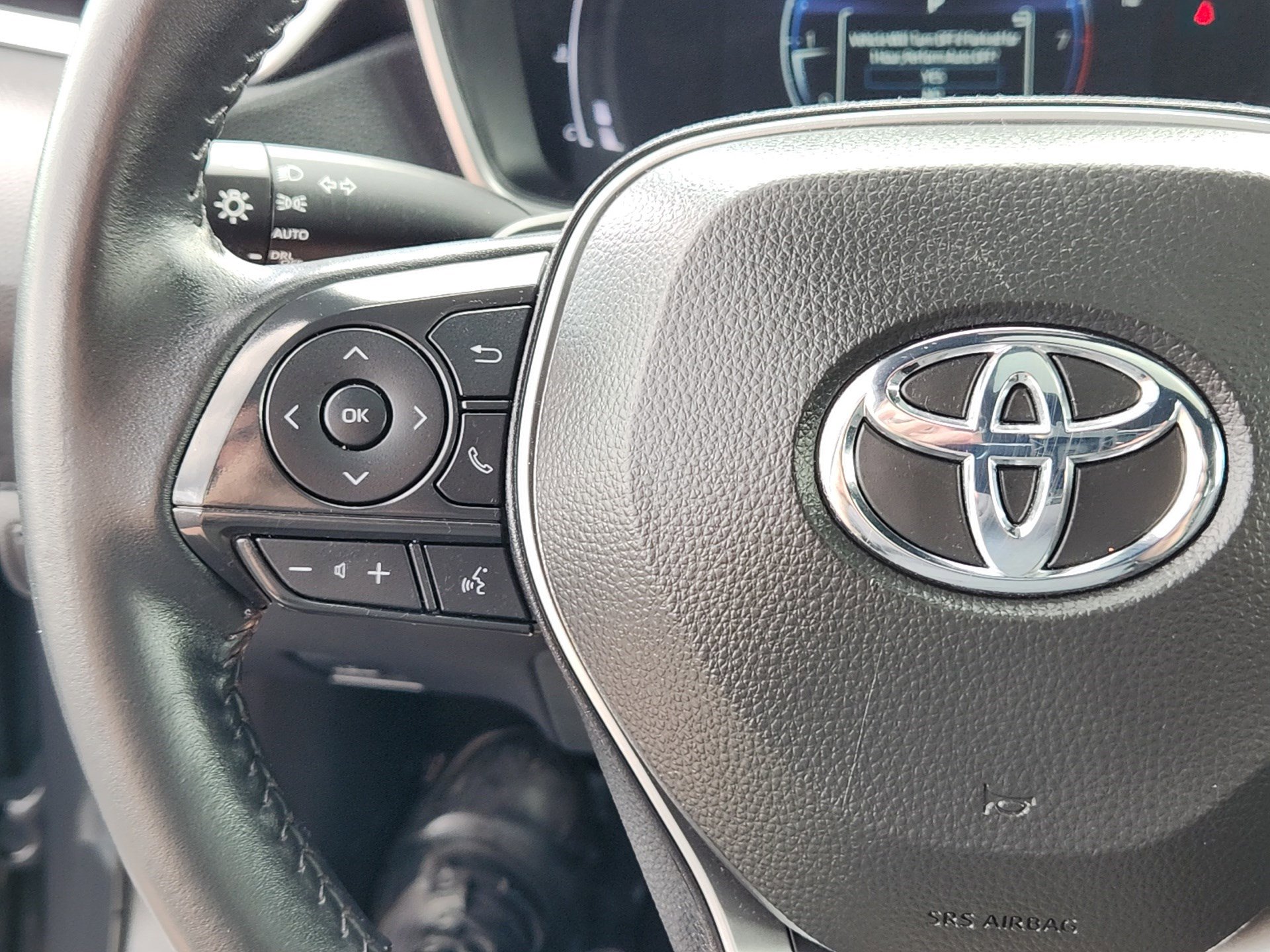 2025 Toyota Corolla XSE photo 17