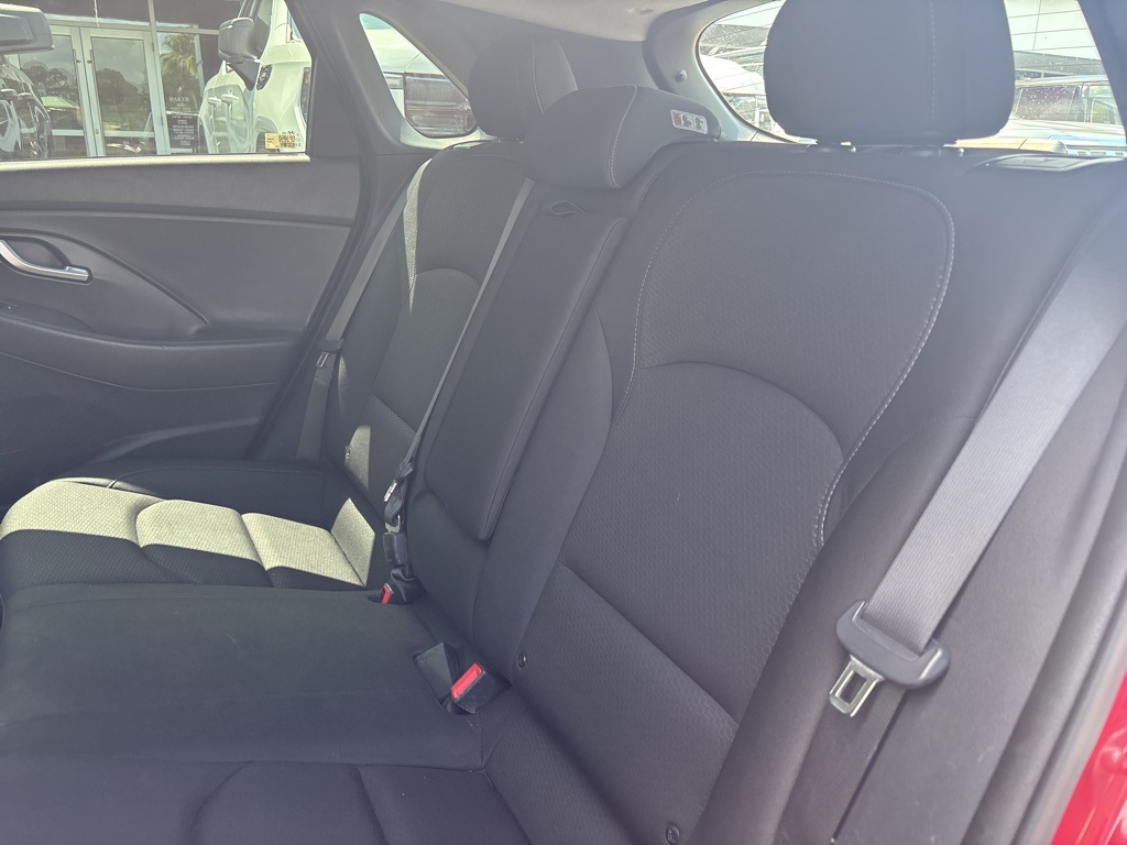 2018 Hyundai Elantra GT Base photo 30