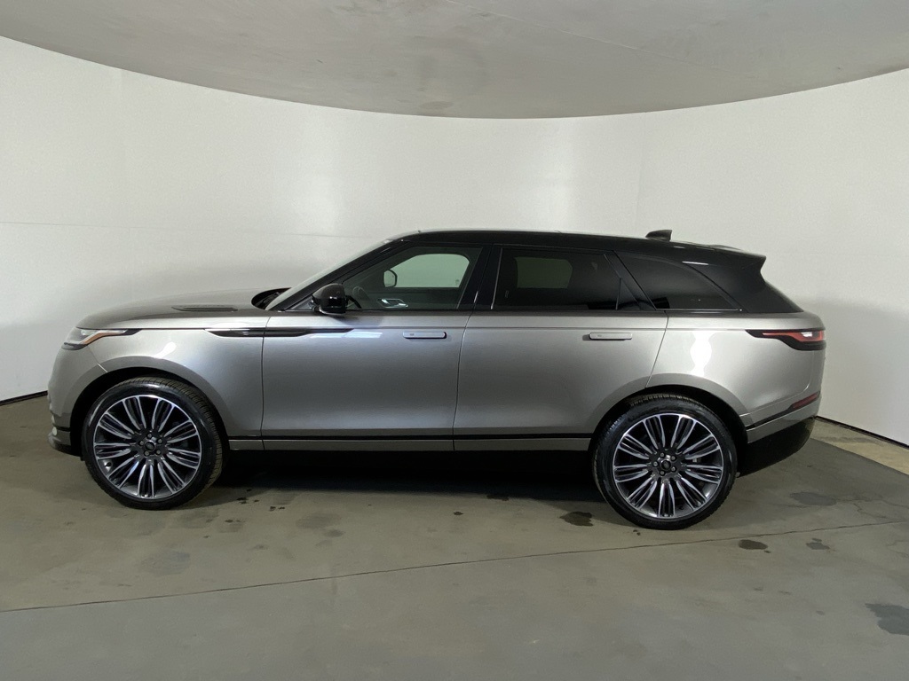 2022 Land Rover Range Rover Velar P250 R-Dynamic S photo 3