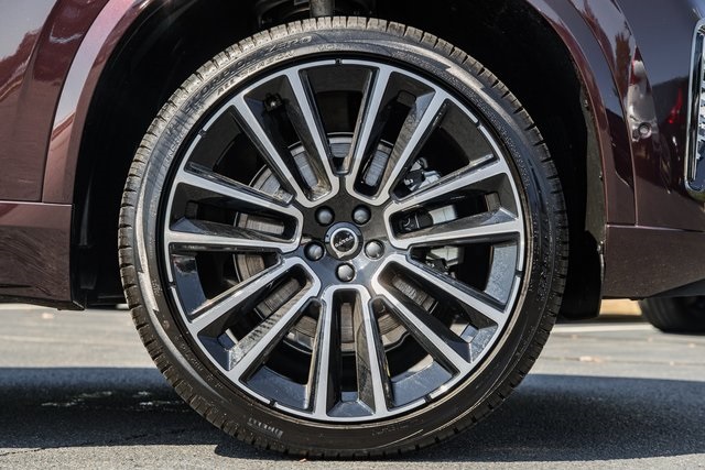 2026 Volvo XC90 photo 14