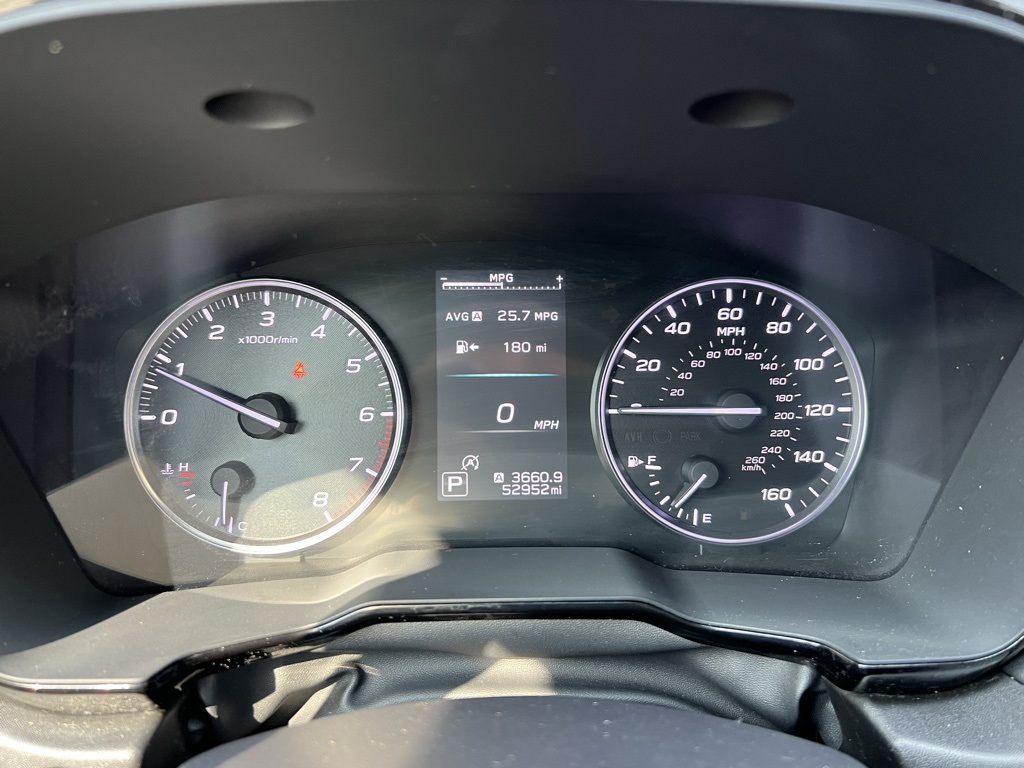 2020 Subaru Outback Premium photo 16
