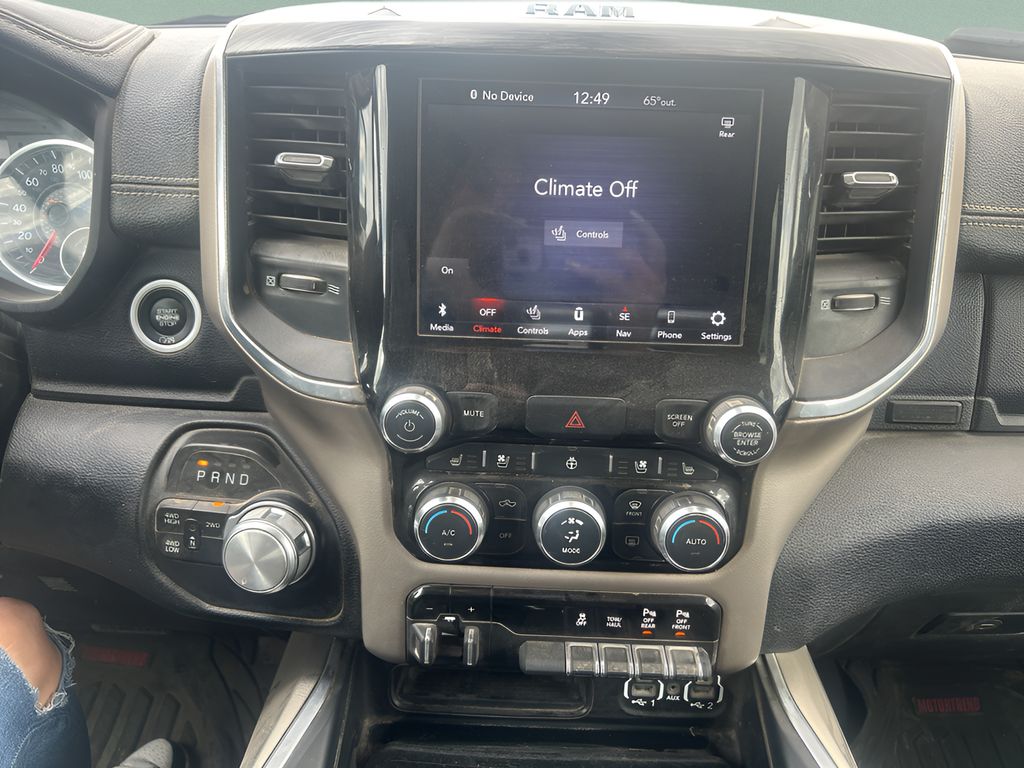 2020 Ram 2500 Laramie photo 10