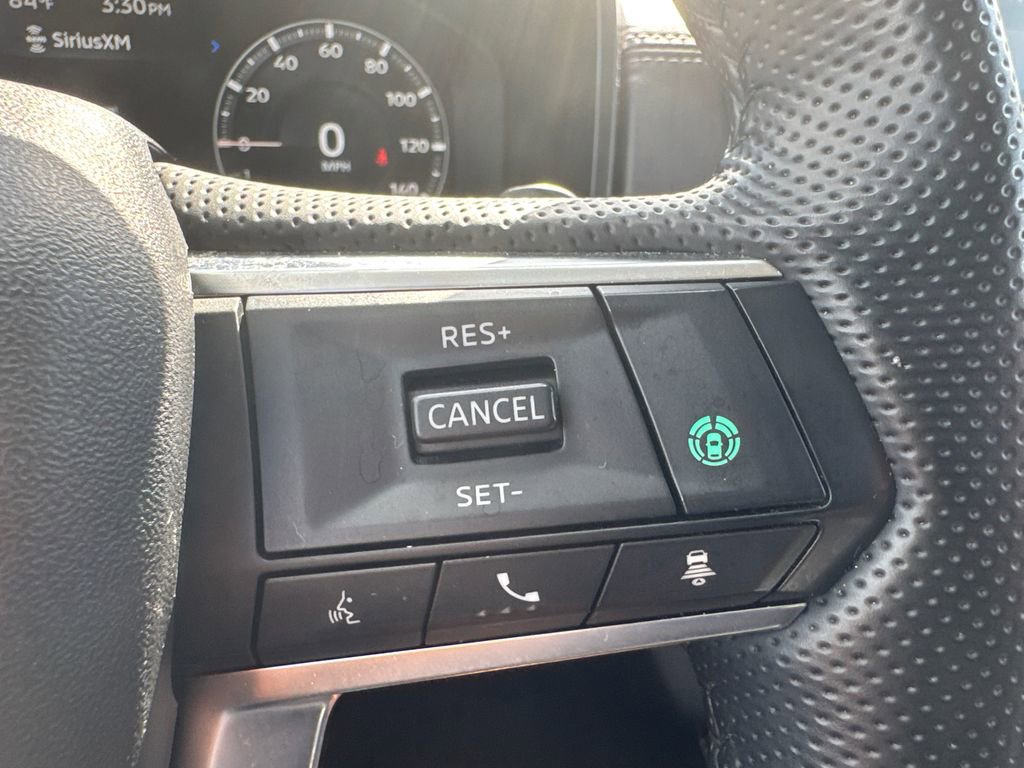 2024 Mitsubishi Outlander SE photo 25