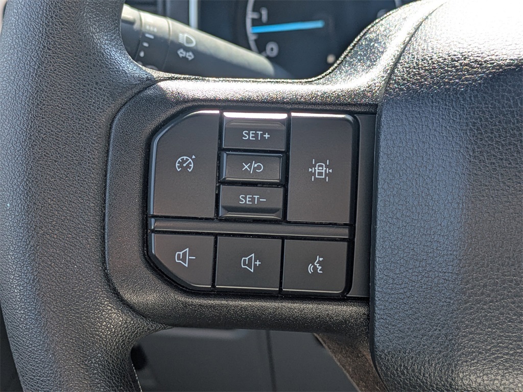 2023 Ford F-150 XLT photo 21