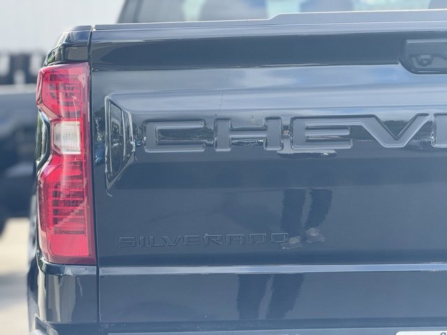 2026 Chevrolet Silverado 1500 Custom Trail Boss photo 3