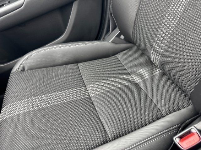 2025 Mazda CX-50 2.5 S Premium photo 27