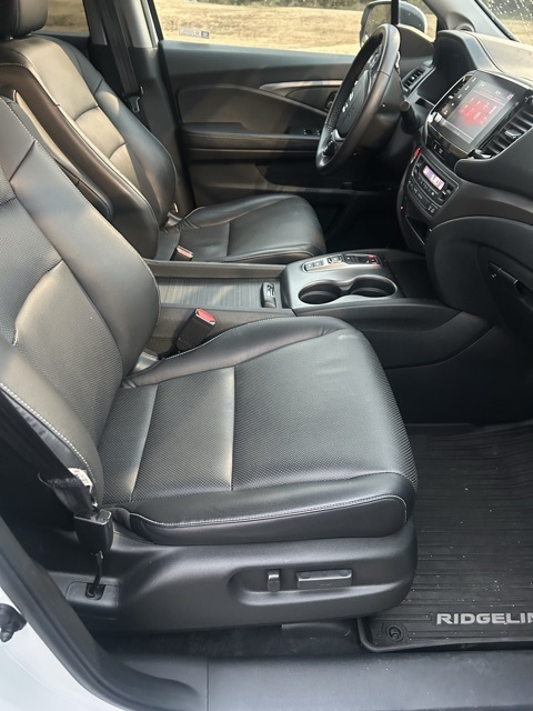 2023 Honda Ridgeline RTL photo 4