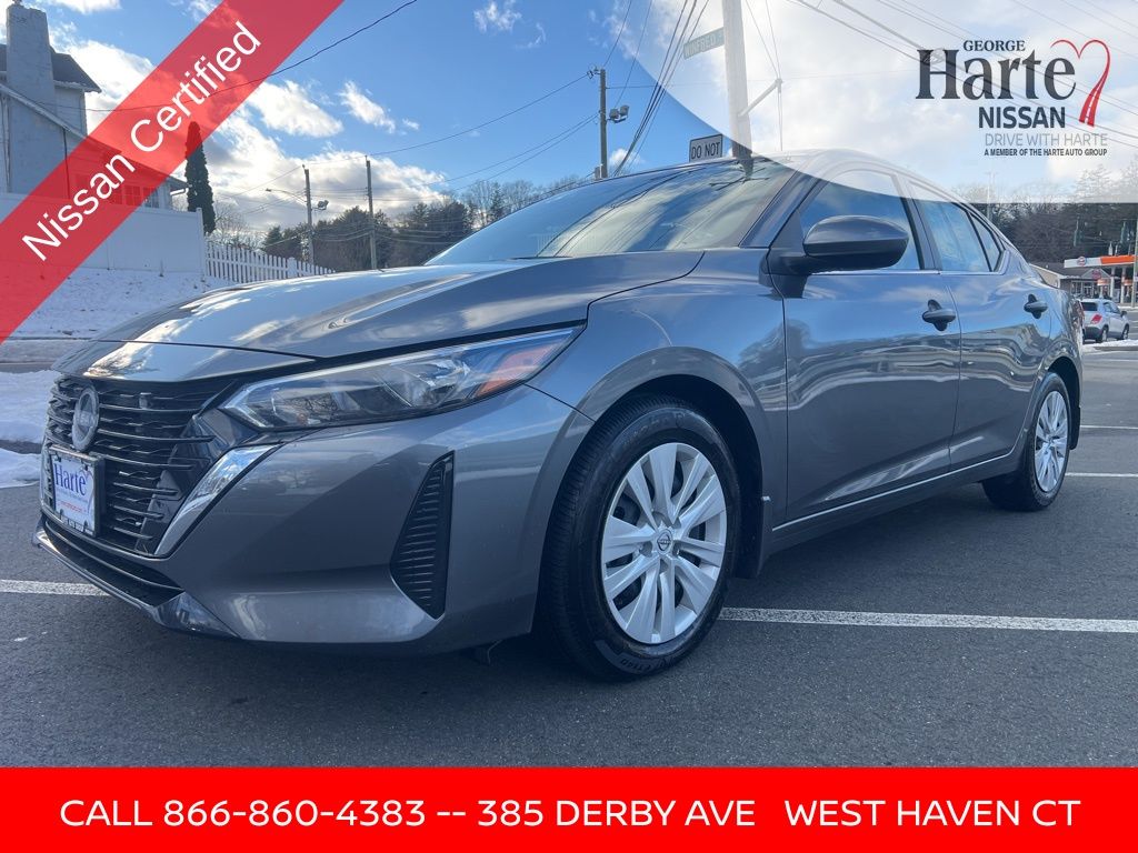 2025 Nissan Sentra S's photo