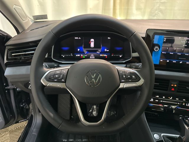 2025 Volkswagen Jetta 1.5T SE photo 14