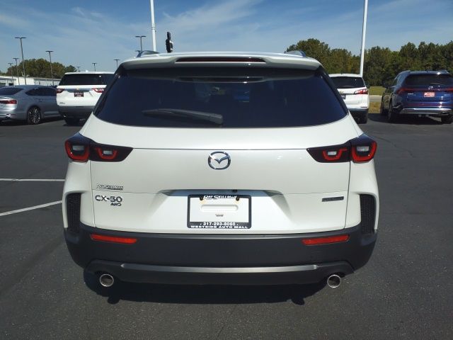 2025 Mazda CX-50 2.5 S Preferred photo 4