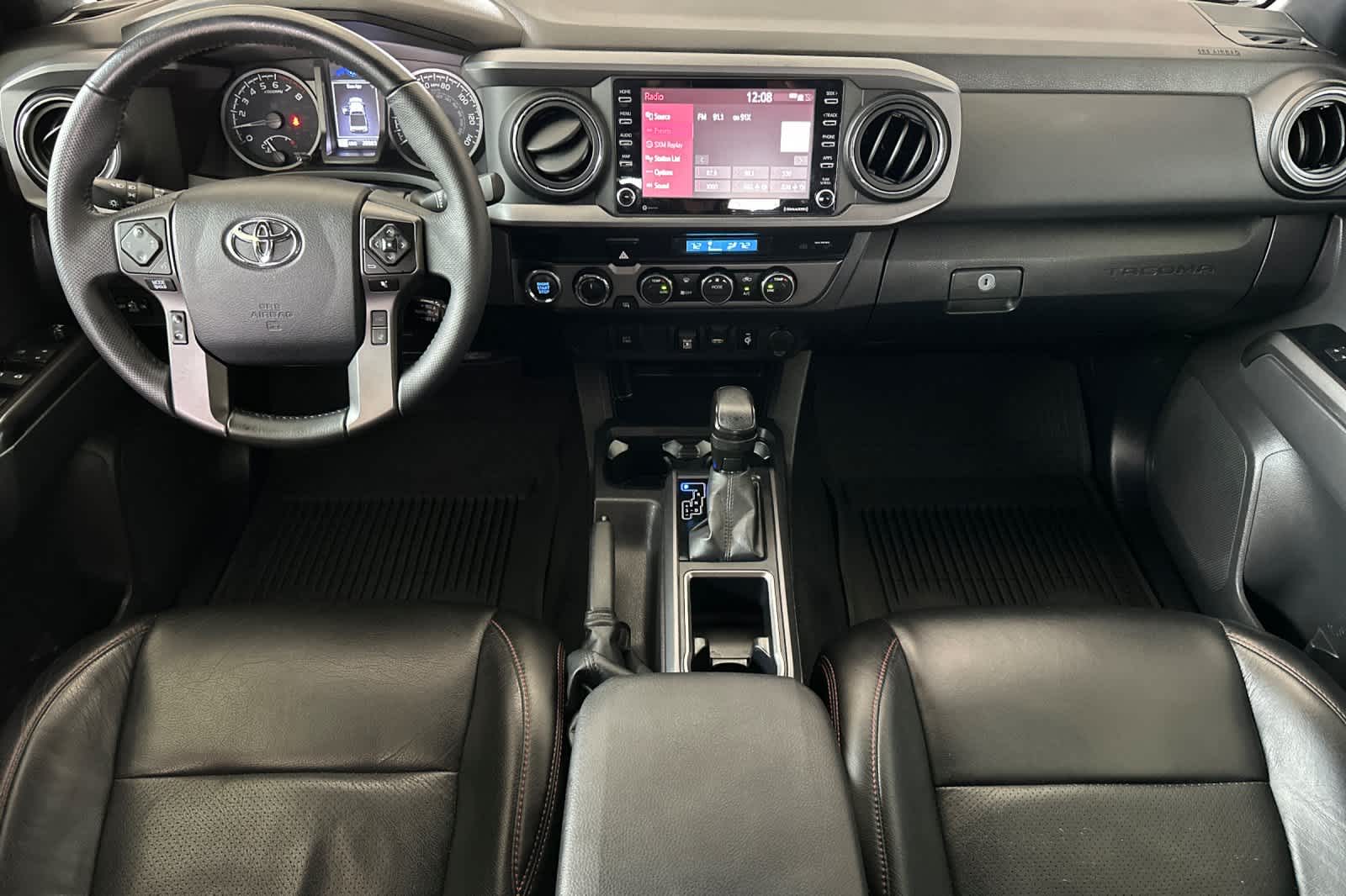 2023 Toyota Tacoma TRD photo 3