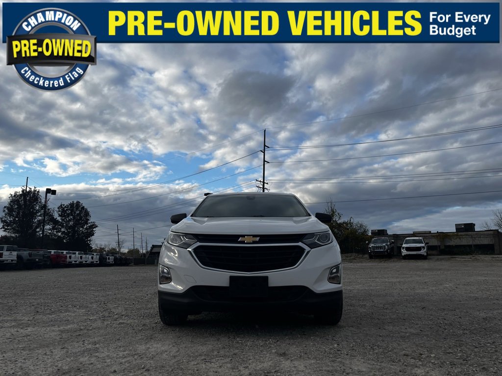 2020 Chevrolet Equinox LS photo 3