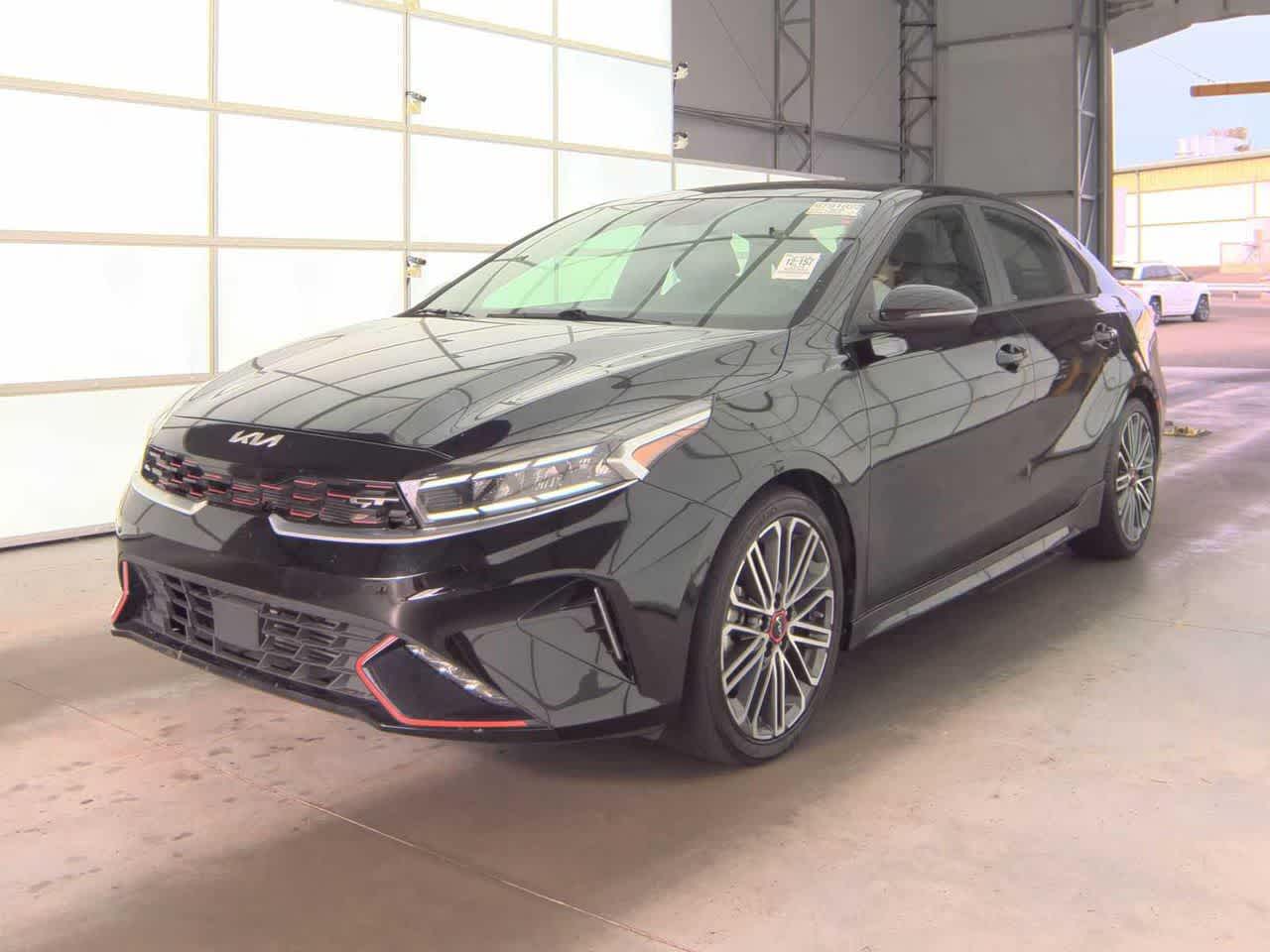 2023 Kia Forte GT's photo