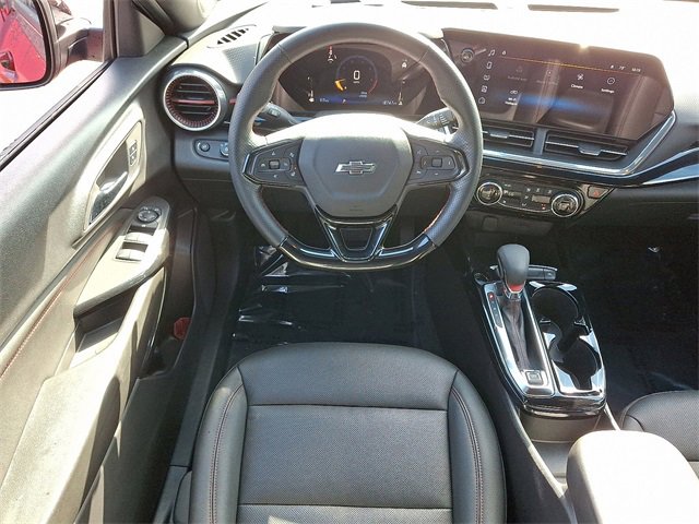 2025 Chevrolet Trax photo 11