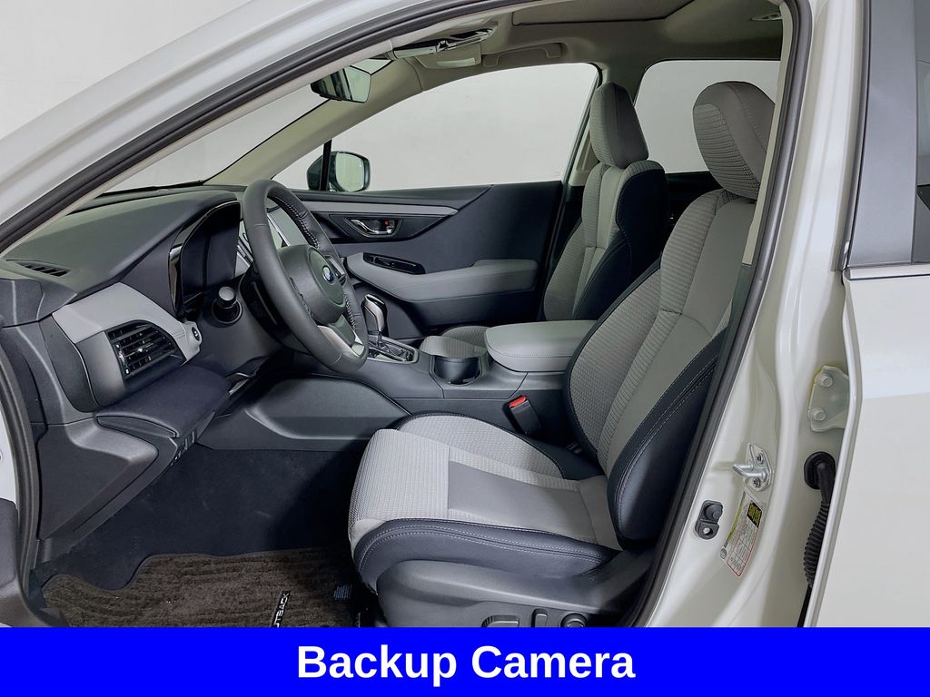 2025 Subaru Outback Premium photo 4