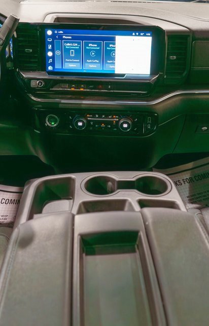 2022 Chevrolet Silverado 1500 LT photo 11