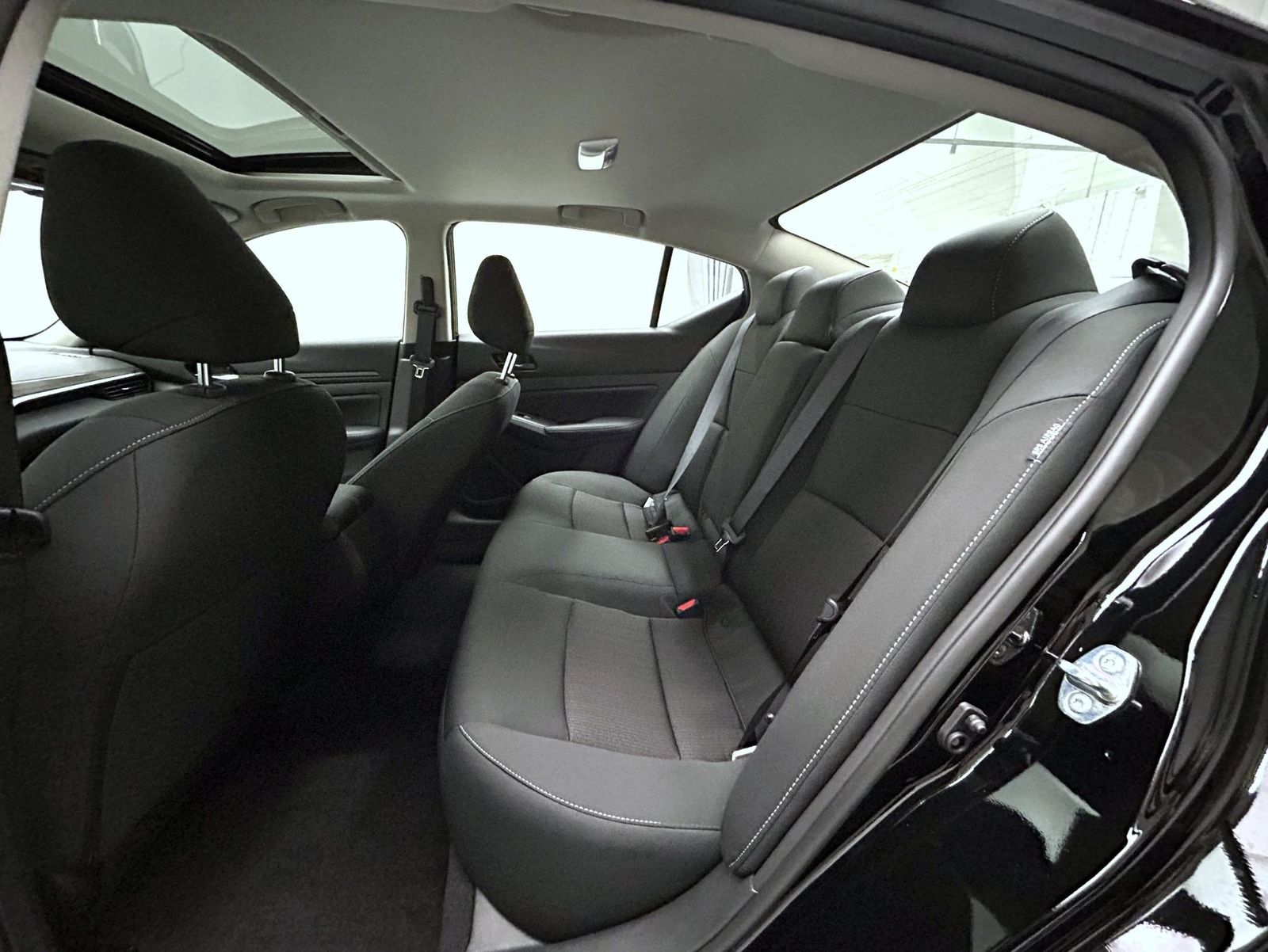 2025 Nissan Altima SV Special Edition photo 11