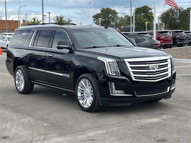 2016 Cadillac Escalade ESV Platinum photo 7