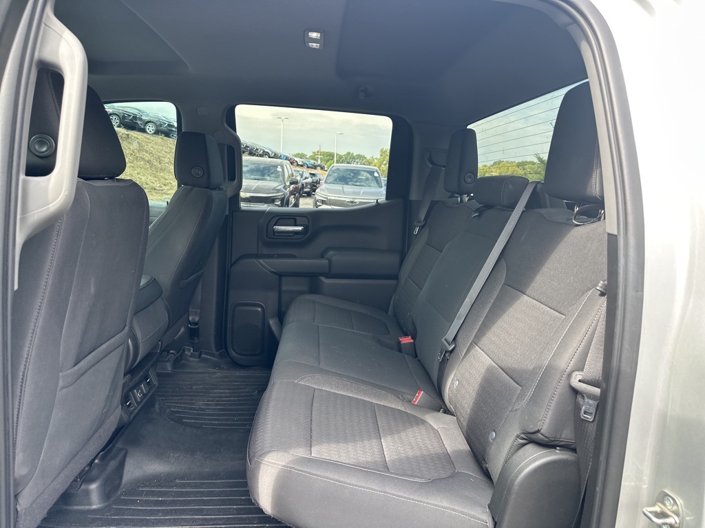 2020 Chevrolet Silverado 1500 LT photo 14