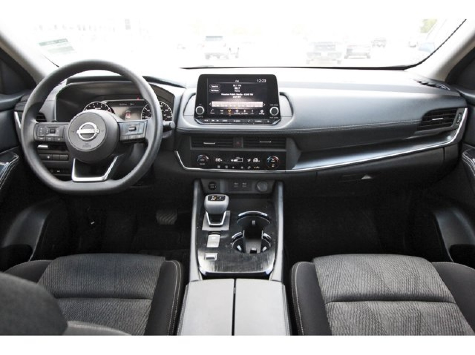 2024 Nissan Rogue SV Black at Robbins Nissan