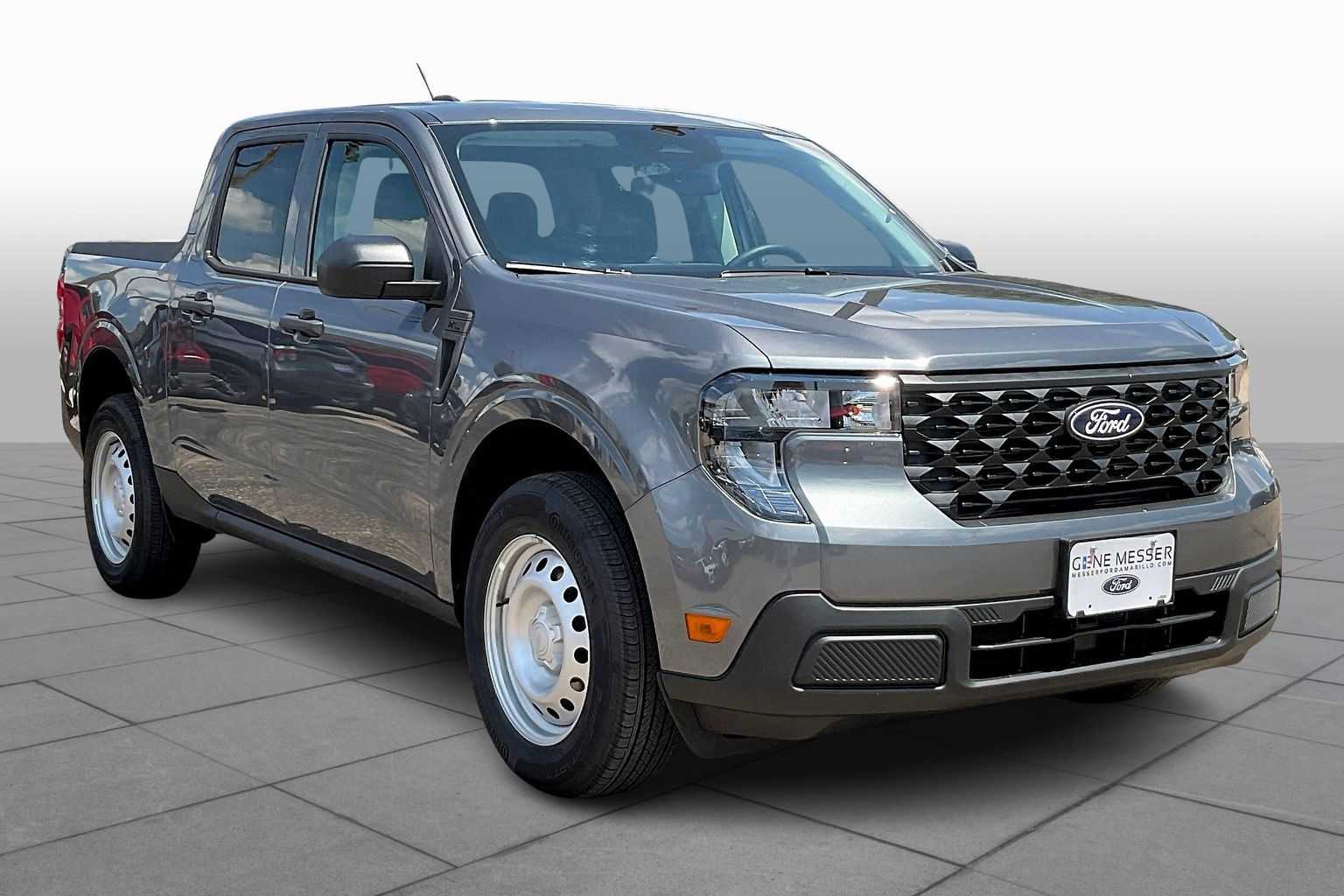 2025 Ford Maverick XL photo 2