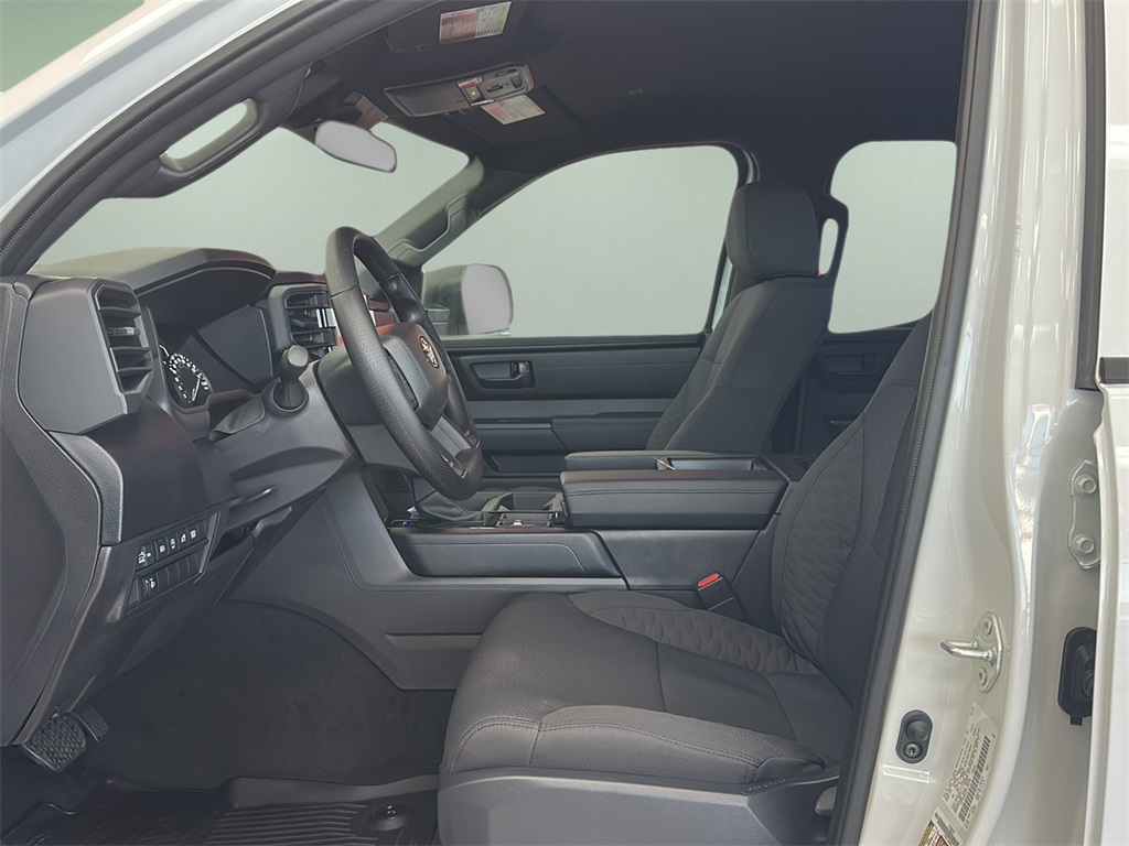 2025 Toyota Tundra SR Double Cab photo 9