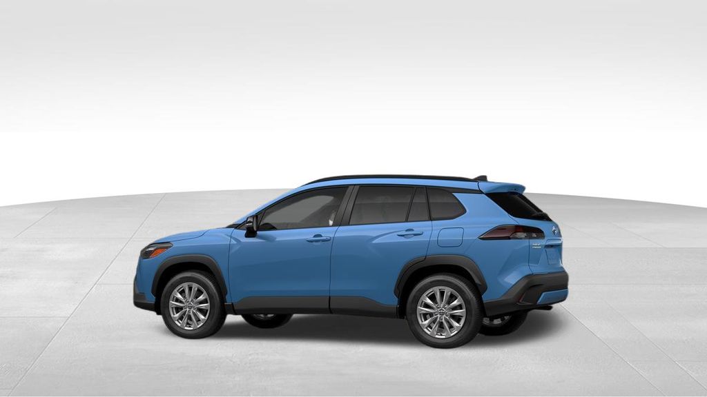 2026 Toyota Corolla Cross LE photo 4