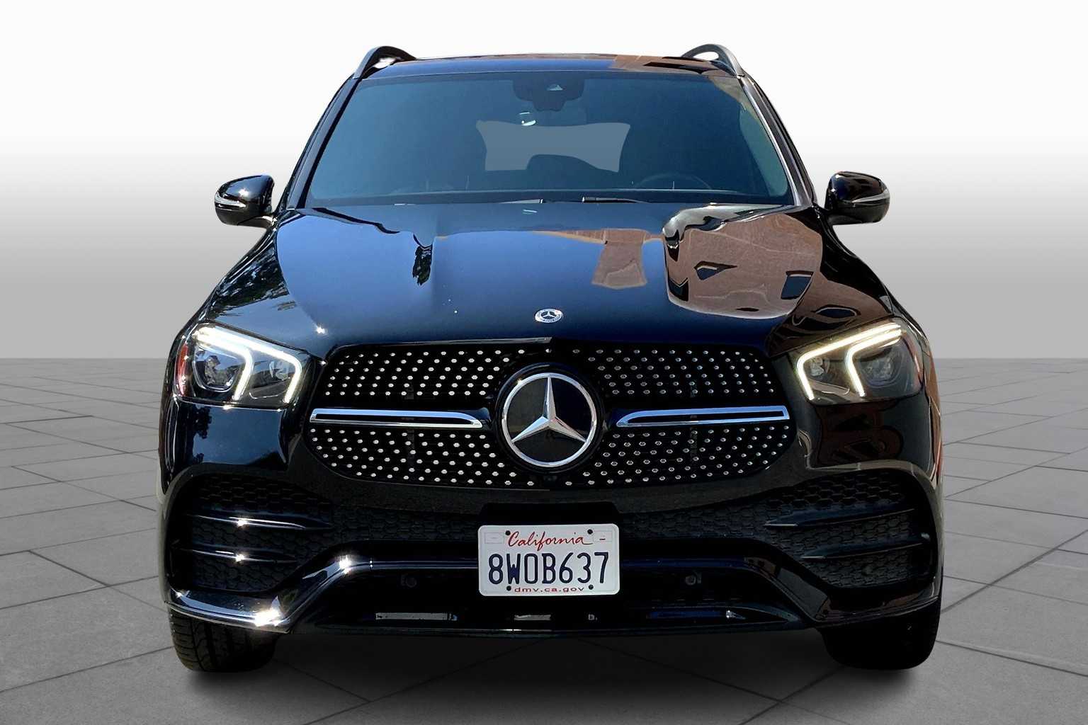 2021 Mercedes Benz GLE 580 4MATIC photo 3
