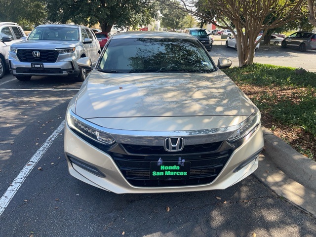 2018 Honda Accord LX photo 2