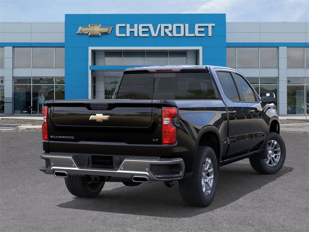 2026 Chevrolet Silverado 1500 LT photo 3