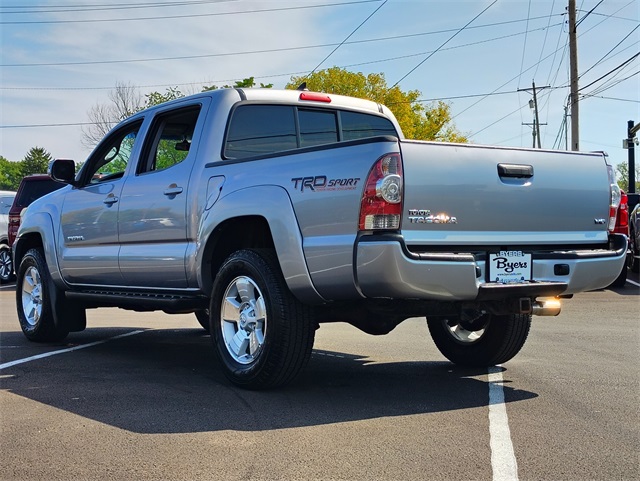 2015 Toyota Tacoma Base photo 8