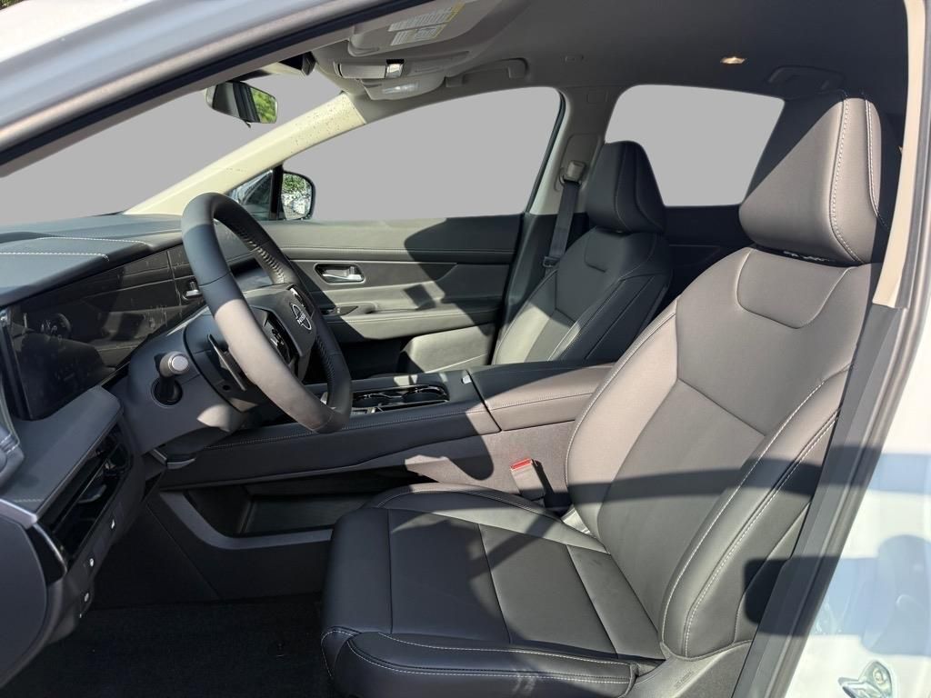 2025 Nissan Murano SV photo 12
