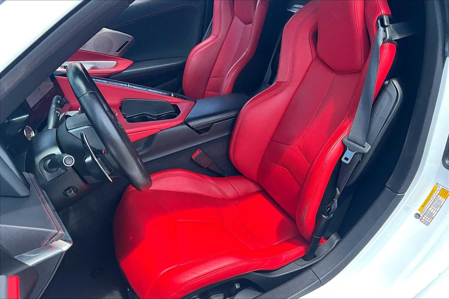2023 Chevrolet Corvette Stingray 2LT photo 5