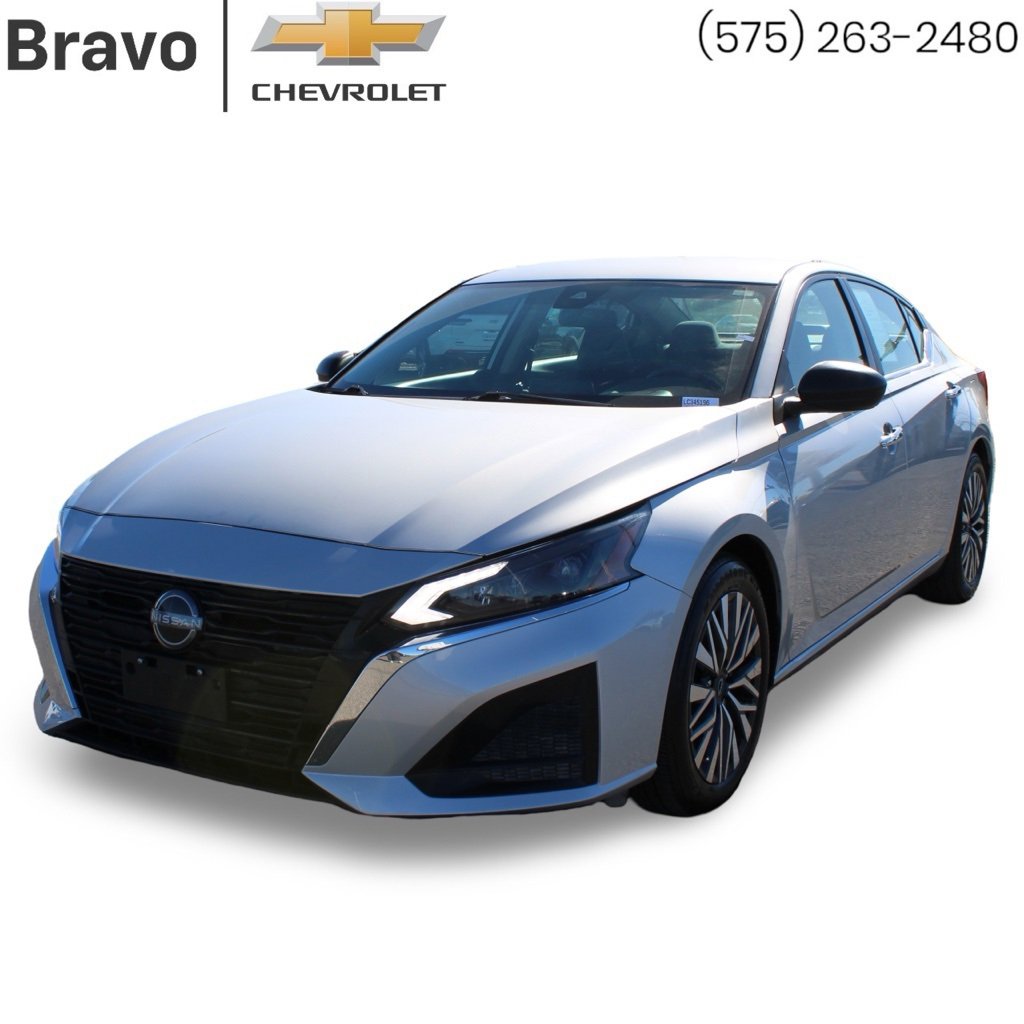 2024 Nissan Altima SV