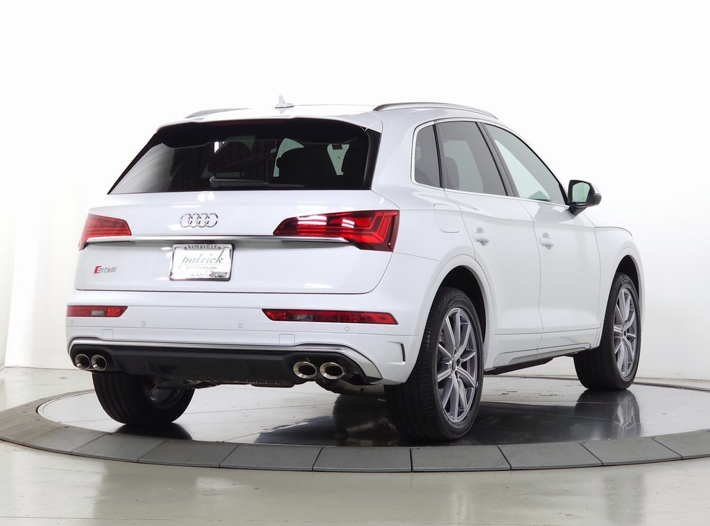 2025 AUDI SQ5 - Image 8