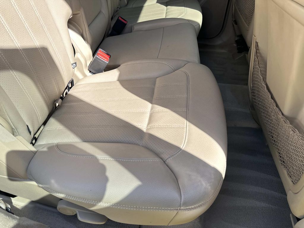 2016 Mercedes Benz GL 450 photo 26