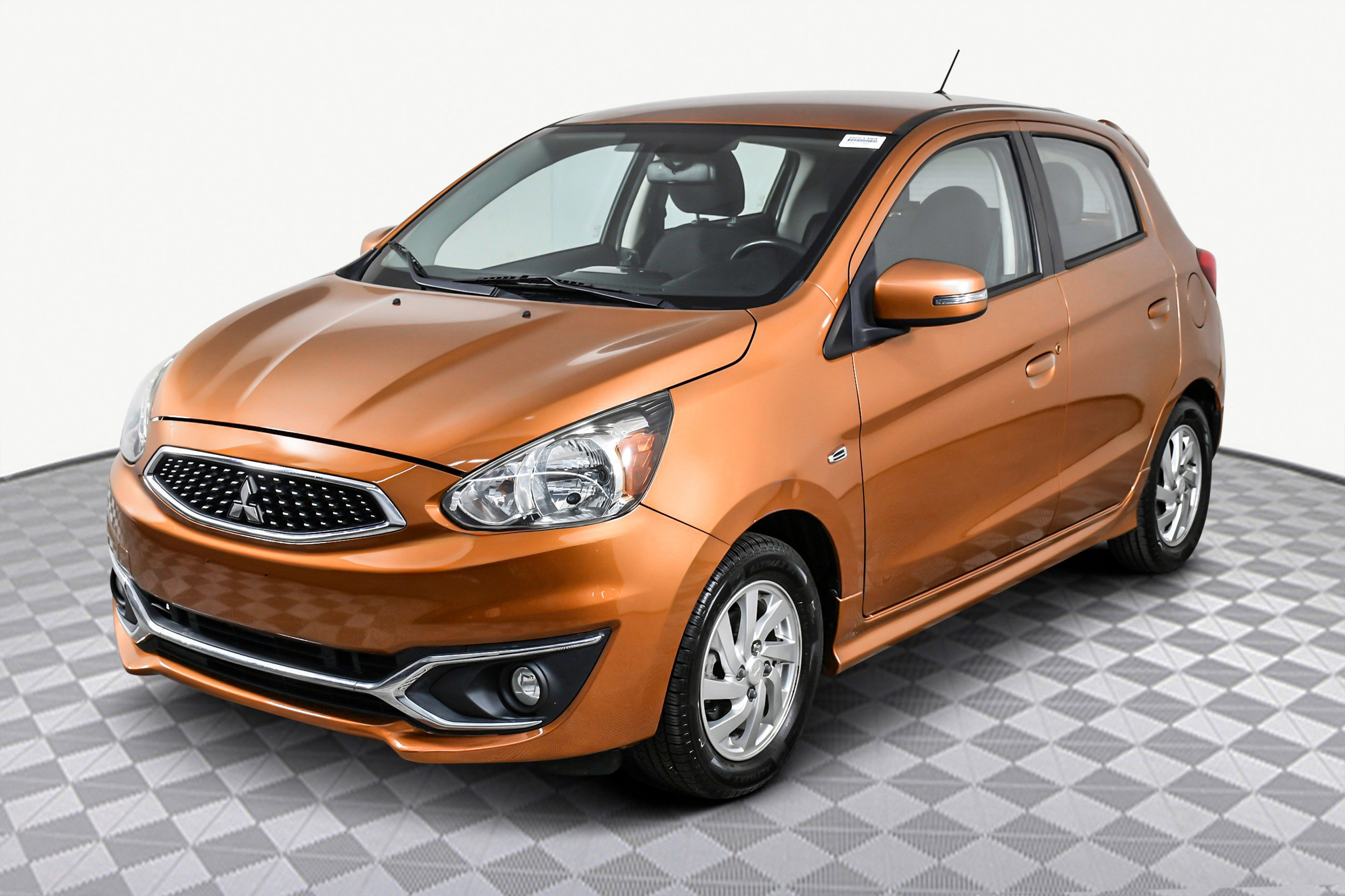 Pre-Owned 2018 Mitsubishi Mirage SE Hatchback in South