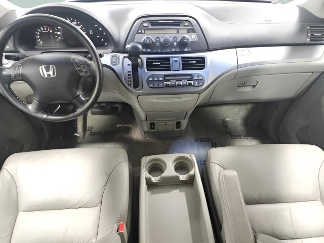 Used 2006 Honda Odyssey EX with VIN 5FNRL38686B461076 for sale in Fairfield, OH
