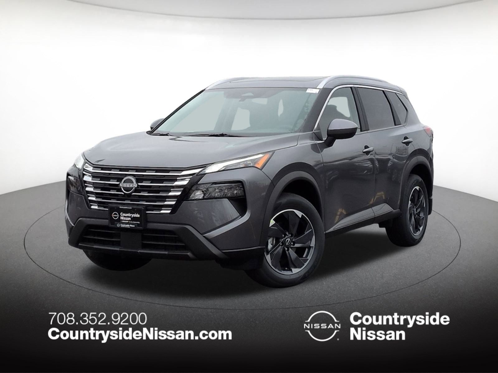 2026 Nissan Rogue SV's photo
