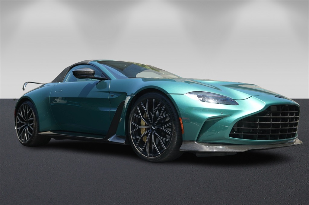 2023 Aston Martin Vantage photo 9