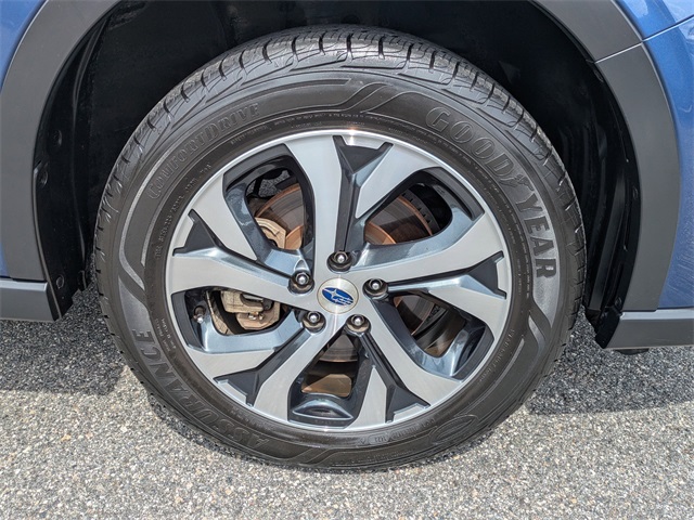 2020 Subaru Outback Touring XT photo 11