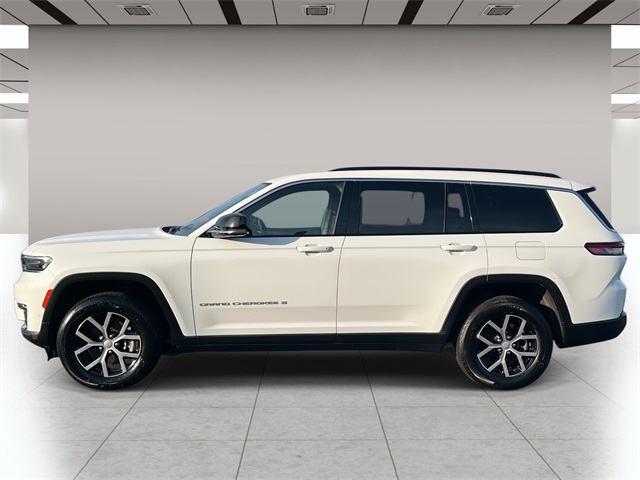 2024 Jeep Grand Cherokee Limited photo 6