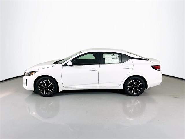 2025 Nissan Sentra SV photo 4